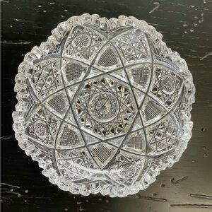 VINTAGE,AMERICAN BRILLIANT PERIOD, LEAD GLASS DISH WITH SAWTOOTH RIM.